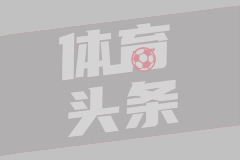优雅如画！布朗强突禁区直面防守高难度拉杆打进
